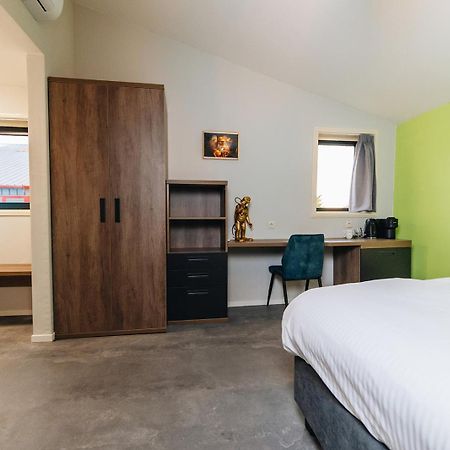 Oud-Vossemeer Duikresort Sub Ocean Hotel מראה חיצוני תמונה